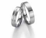 Trouwringen_witgoud_met_diamanten